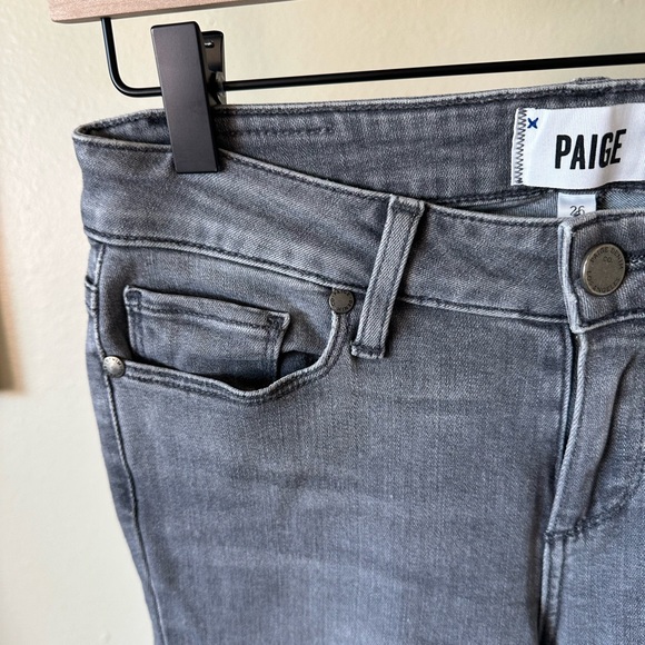 PAIGE Denim Verdugo Ultra Skinny Jeans in Silvie (Gray) Size 26 - Picture 7 of 12